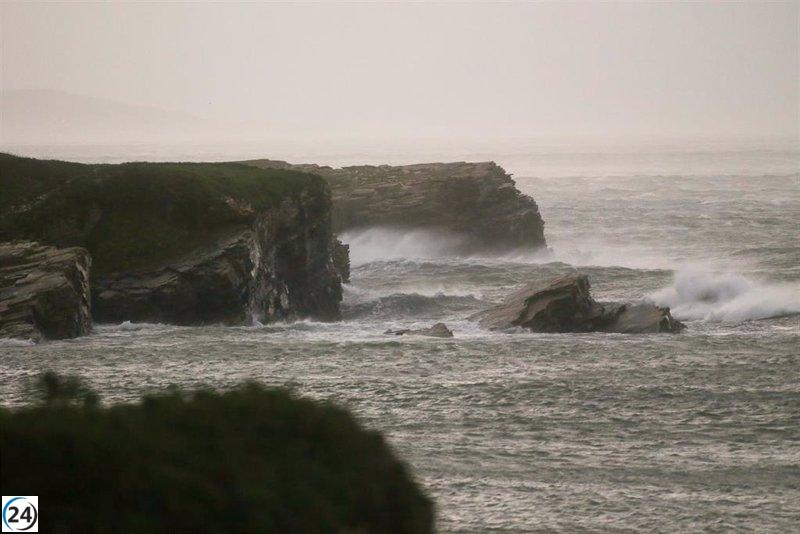 Galicia se ve sacudida por un fuerte temporal con intensas lluvias y vientos que superan los 150 km/h.