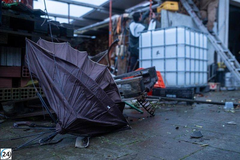 La capital gallega se inunda por las intensas lluvias de la tormenta Irene, alcanzando un récord de 19,9 L/m2.