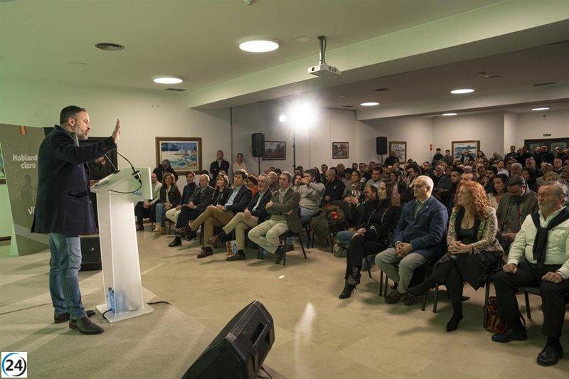 Abascal intensificará su presencia en Galicia: estará presente en la campaña durante la mitad de los días y cerrará en A Coruña.