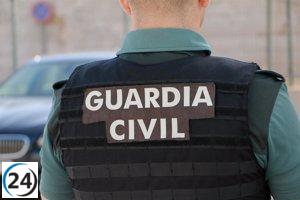 La Guardia Civil descarta que los fardos encontrados en una playa de Cambados contengan cocaína.