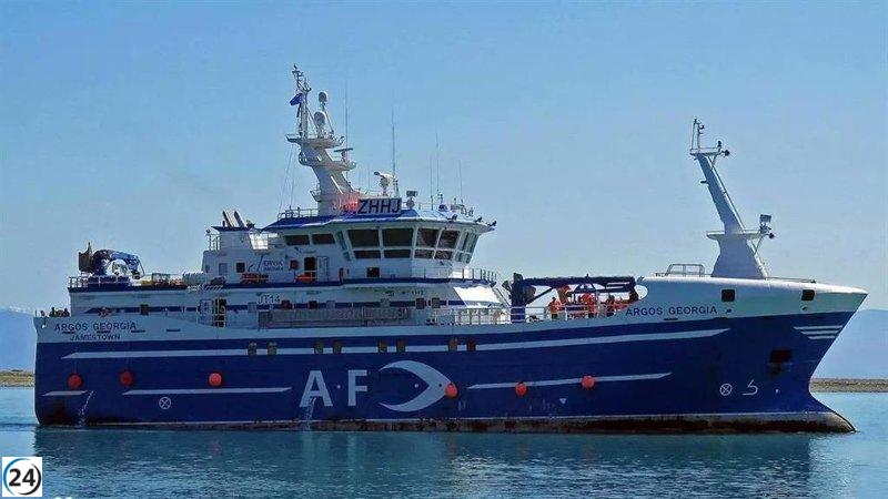 Autoridades marítimas de Malvinas sugieren que un bloque de hielo pudo causar el hundimiento del pesquero.
