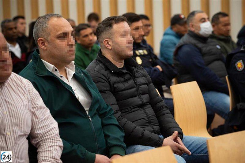 Santórum es excluido del juicio del Karar tras calificar al testigo policial de 