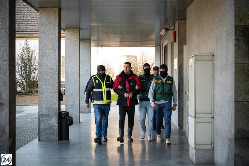 Cárcel para siete albaneses atrapados con 1.100 kilos de cocaína en Vilanova, Pontevedra.