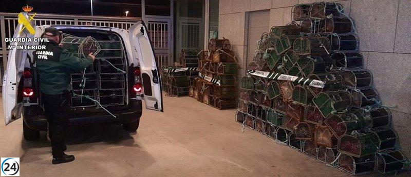 Dos residentes en Carnota (A Coruña) arrestados por supuestos robos continuados.