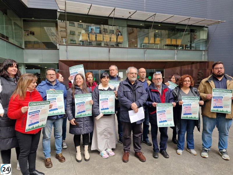 Movilización en Vigo para apoyar la manifestación del 6 en Santiago, organizada por SOS Sanidade Pública.