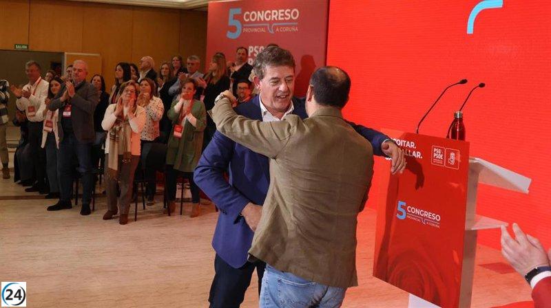 Besteiro propone recuperar ayuntamientos estratégicos y potenciar candidaturas en el Congreso Provincial de A Coruña.