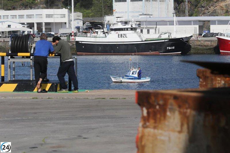 Pescadores gallegos advierten sobre el futuro incierto del sector por la prohibición del arrastre: 