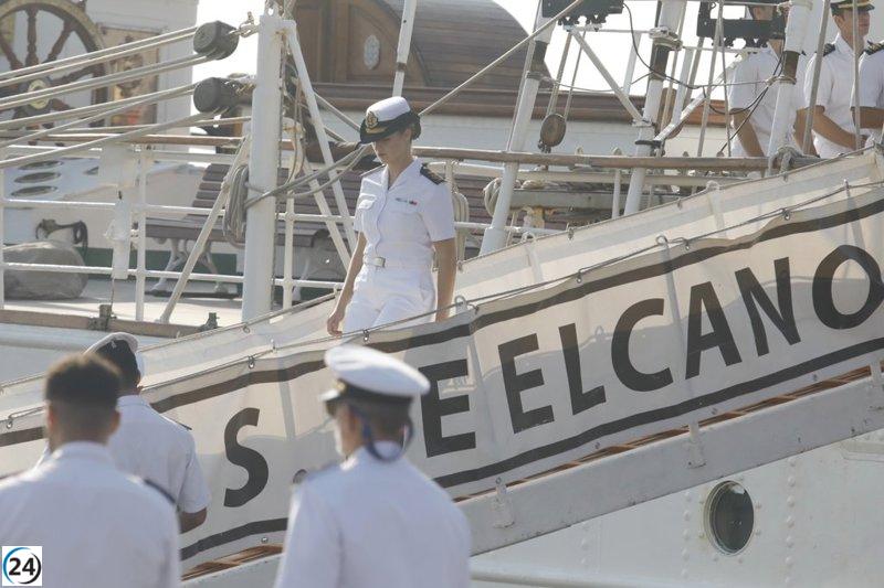 El Juan Sebastián de Elcano llega a Ferrol con Leonor, última parada antes de concluir su viaje educativo.