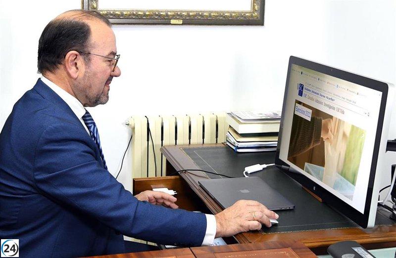 El rector de la USC celebra el acuerdo con Sanidad como un reconocimiento de la situación actual desde 2015.