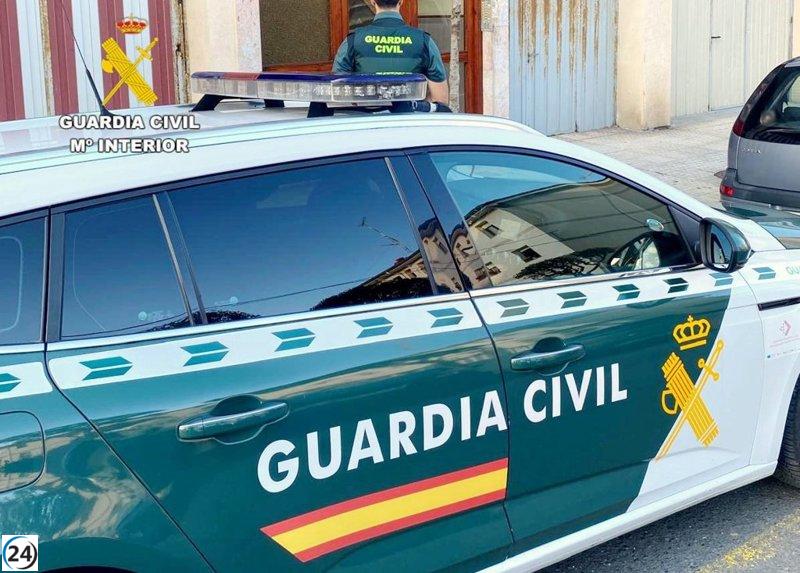 Indagan el fallecimiento de una mujer de 53 años en O Porriño tras hallarla con evidencias de agresión.