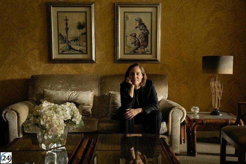 Carla Simón, realizadora de 'Romería', revela la conexión mística de filmar en Vigo, escenario del romance de sus padres.