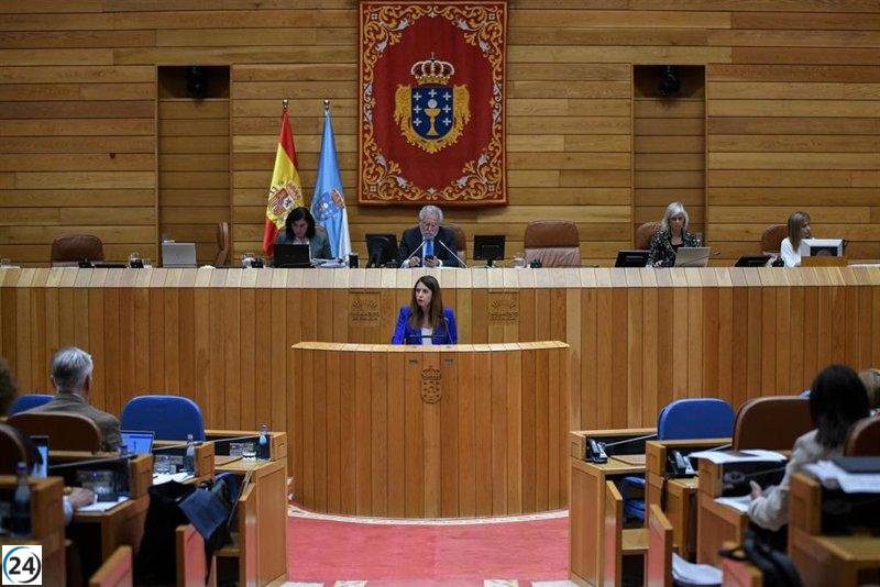 La conselleira de Medio Rural asegura que su plan contra incendios es el más eficaz de Europa, aunque admite la posibilidad de modificaciones.