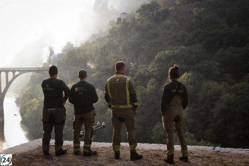 Incendios: Pantón sigue en llamas, A Fonsagrada ya está apagado y Lobios bajo control.