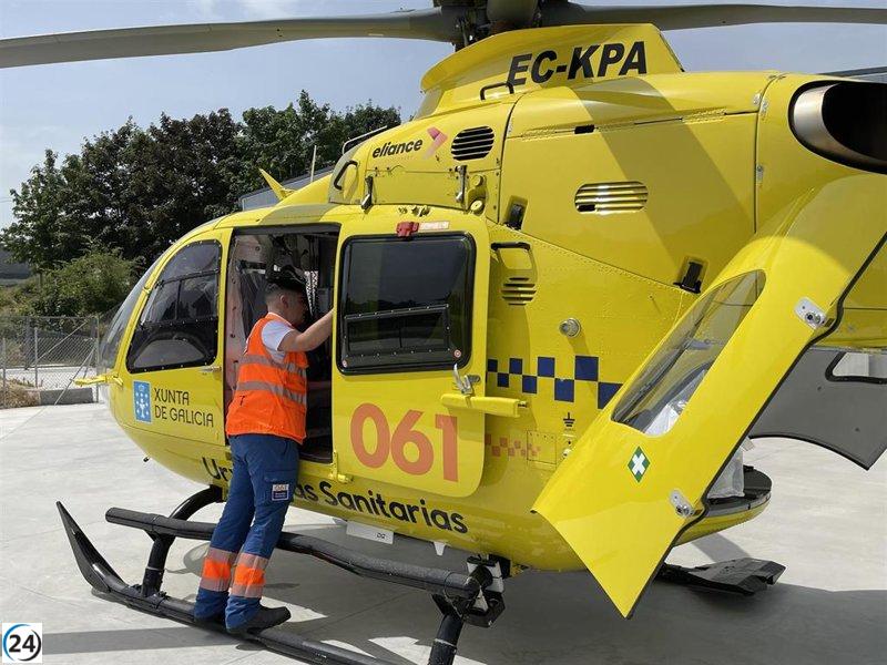 Ciclista gravemente herido por un autobús escolar en Ribeira es evacuado en helicóptero.