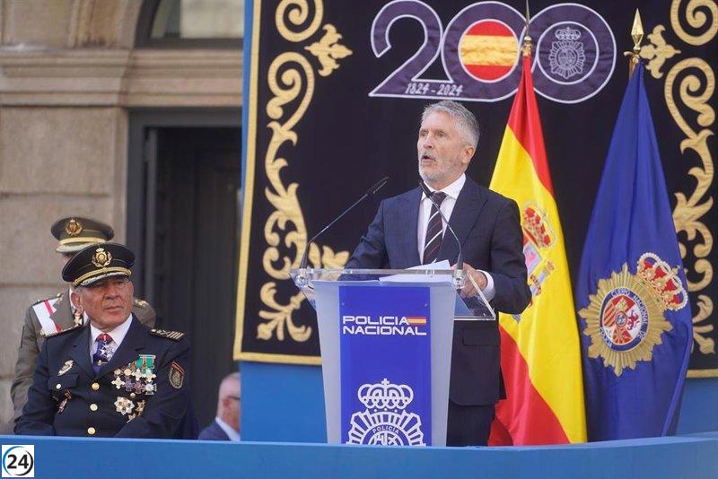Marlaska critica la captura de activistas de la Flotilla y resalta su labor humanitaria.