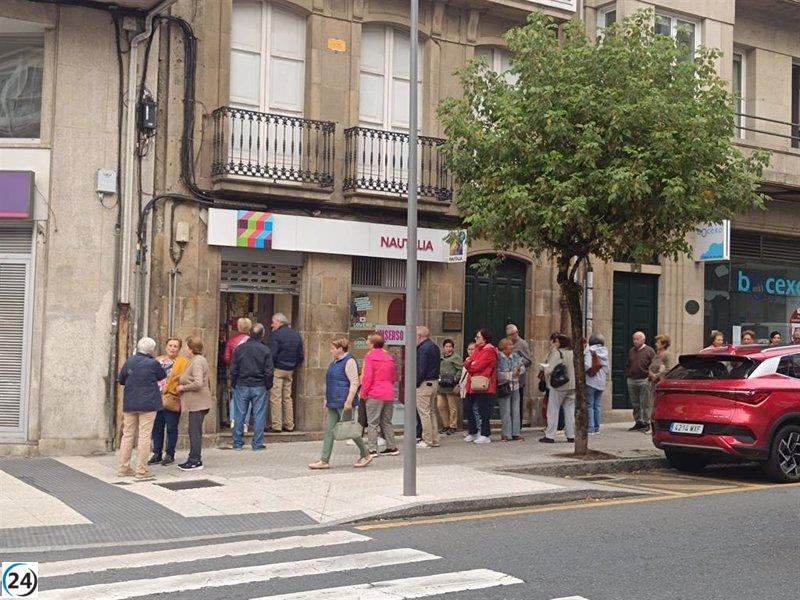 El Imserso desata la demanda con largas colas desde el amanecer y destinos completos: 