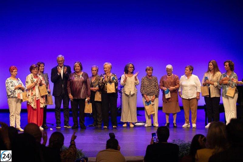 Érguete conmemora 40 años de lucha con una gala en honor a las madres que han combatido la adicción.