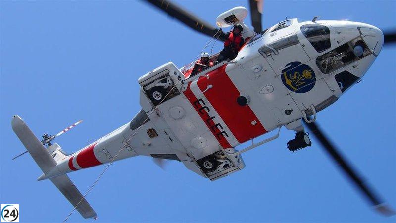 Un pescador pierde la vida en A Coruña al caer al mar desde acantilados.