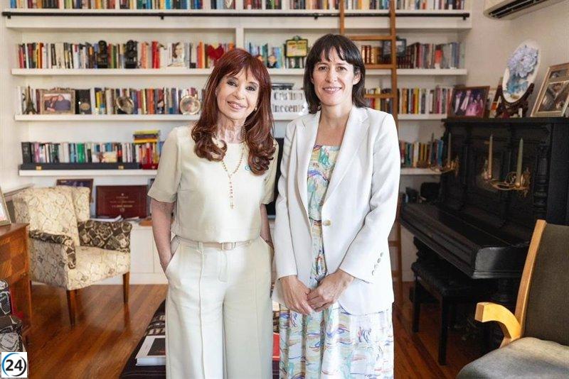 Pontón y Cristina Kirchner expresan su inquietud por el lawfare y el auge de la ultraderecha, alineándose con el BNG.