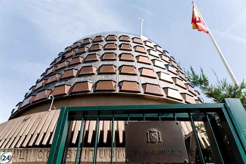 El Tribunal Constitucional acepta el recurso del Gobierno contra las normativas eólica y de dependencia de la Xunta.