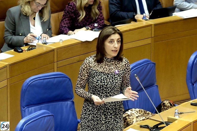 La Xunta acusa al Gobierno de tratar a las CCCA como títeres y califica la Ley de Vivienda como extremista.