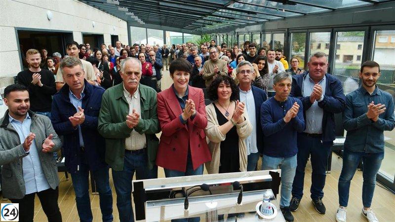 La líder del BNG respalda a candidatos de siete municipios de A Coruña.