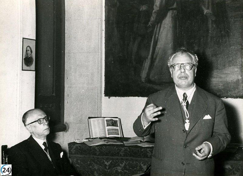 Secretario de Política Lingüística elogia a Fernández del Riego como un gigante cultural.