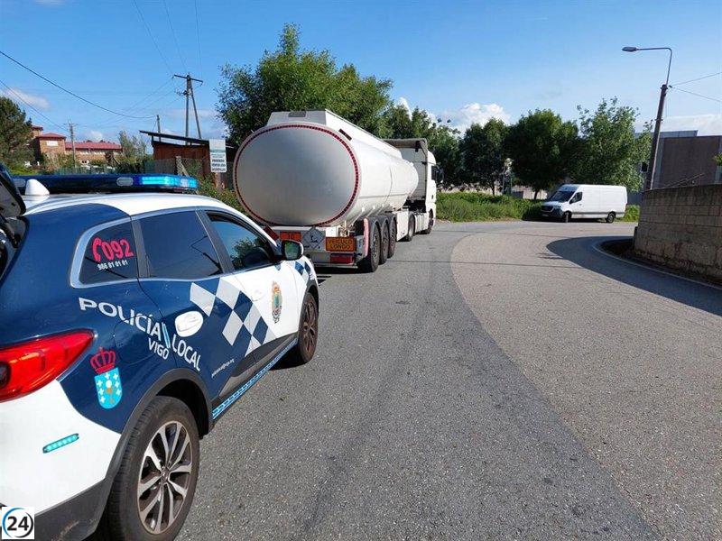 Conductor drogado de camión portugués de mercancías peligrosas inmovilizado en Vigo.