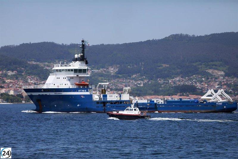 Familias del ‘Villa de Pitanxo’ piden a la Audiencia Nacional que devuelva el barco de inspección al pecio.