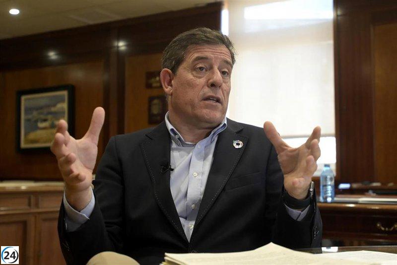 El Gobierno defiende ayudas a ganaderos y la Xunta solo los recuerda en campaña.