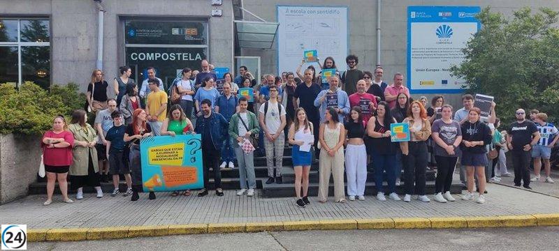 Profesores gallegos protestan por oferta de FP para el próximo curso.