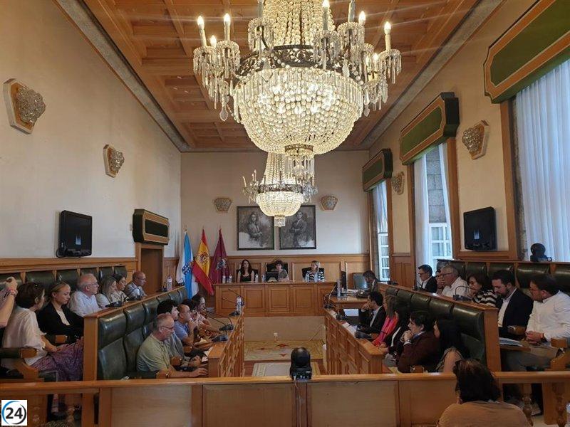El Ayuntamiento de Santiago aprueba dedicaciones exclusivas para 7 miembros del gobierno y 5 de la oposición.