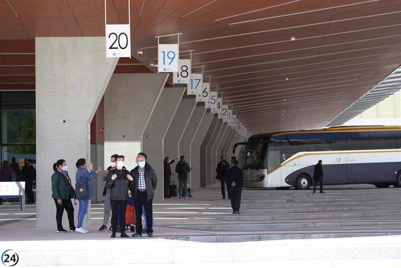 Autobuses interurbanos en Galicia mantienen descuentos del 50% hasta 2023.