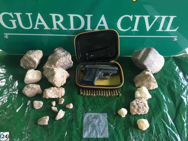 Tres personas arrestadas en Arteixo por tráfico de drogas.