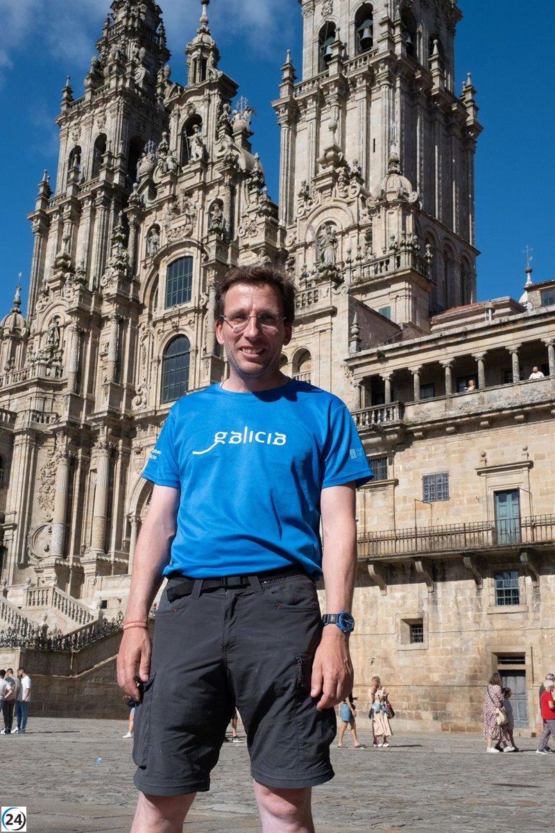 Almeida defiende el civismo de los peregrinos y aboga por medidas de convivencia