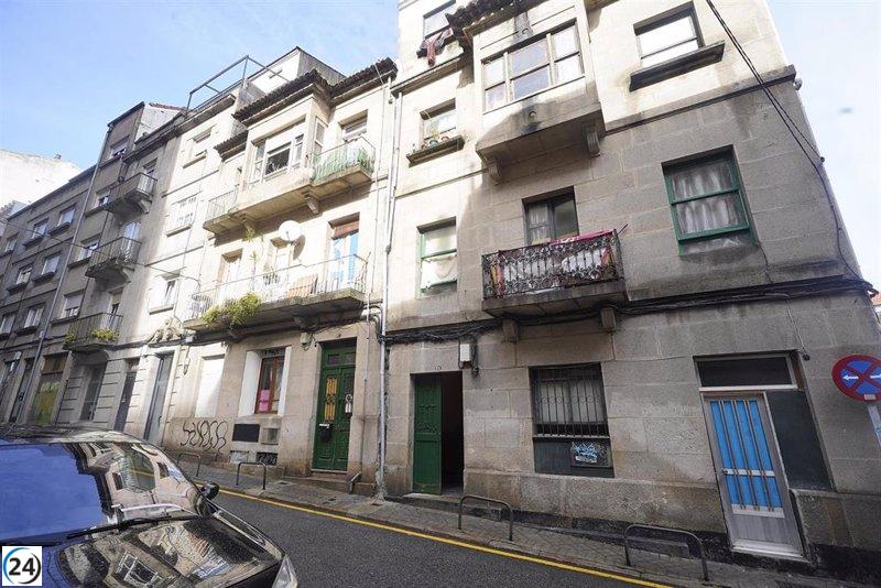 El Ayuntamiento de Vigo avanza en el desalojo urgente de los edificios en la calle Fisterra por peligro de cortocircuitos.