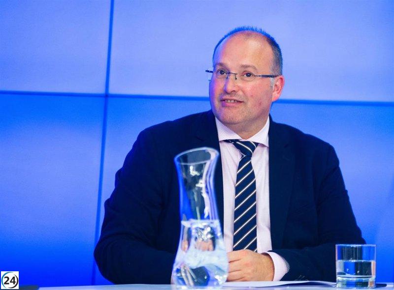 El líder del PP gallego, Feijóo, nombra a Miguel Tellado, oriundo de Ferrol, como portavoz del partido en el Congreso.
