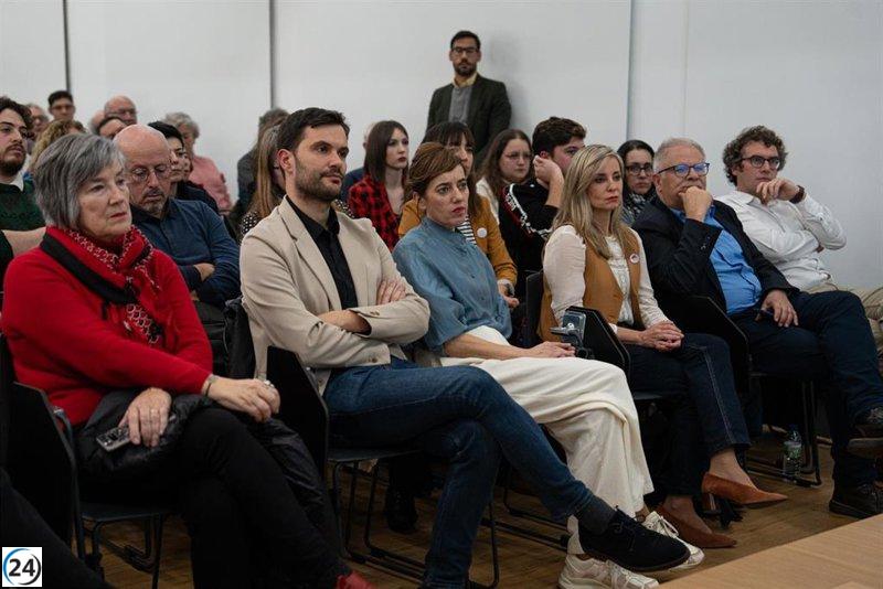 Díaz exhorta a la fuerza de la izquierda gallega, superando la 