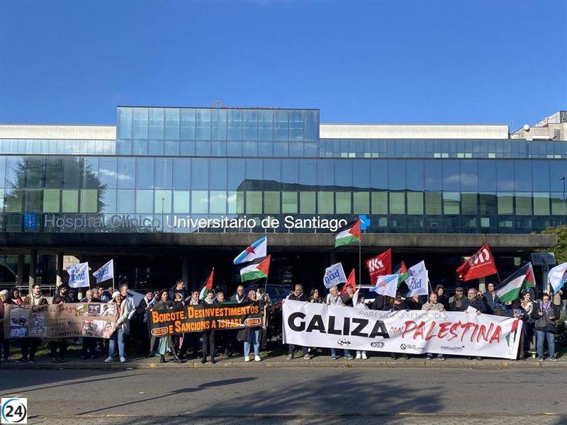 Manifestantes en Galicia denuncian los bombardeos a hospitales en Gaza