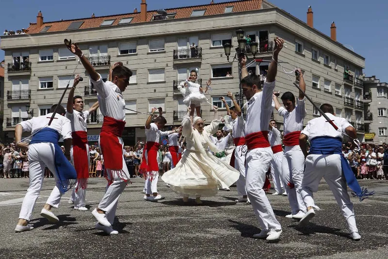 La Danza dos Espadas, una danza guerrera de Ponteareas