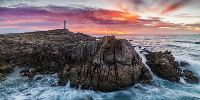 Un paseo por los acantilados de la Costa da Morte